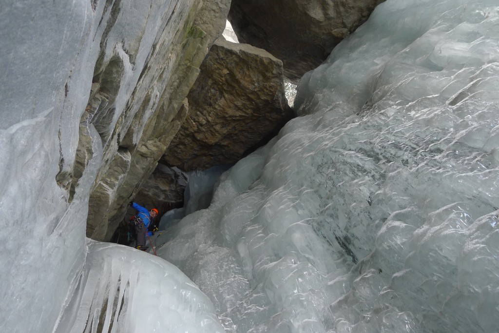 cascade val cenis